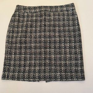 Banana Republic Black & White & Grey Tweed Pencil Skirt, lined, Size 14